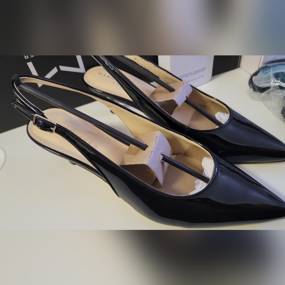 Marc Fisher Women's - Picture 3 of 7